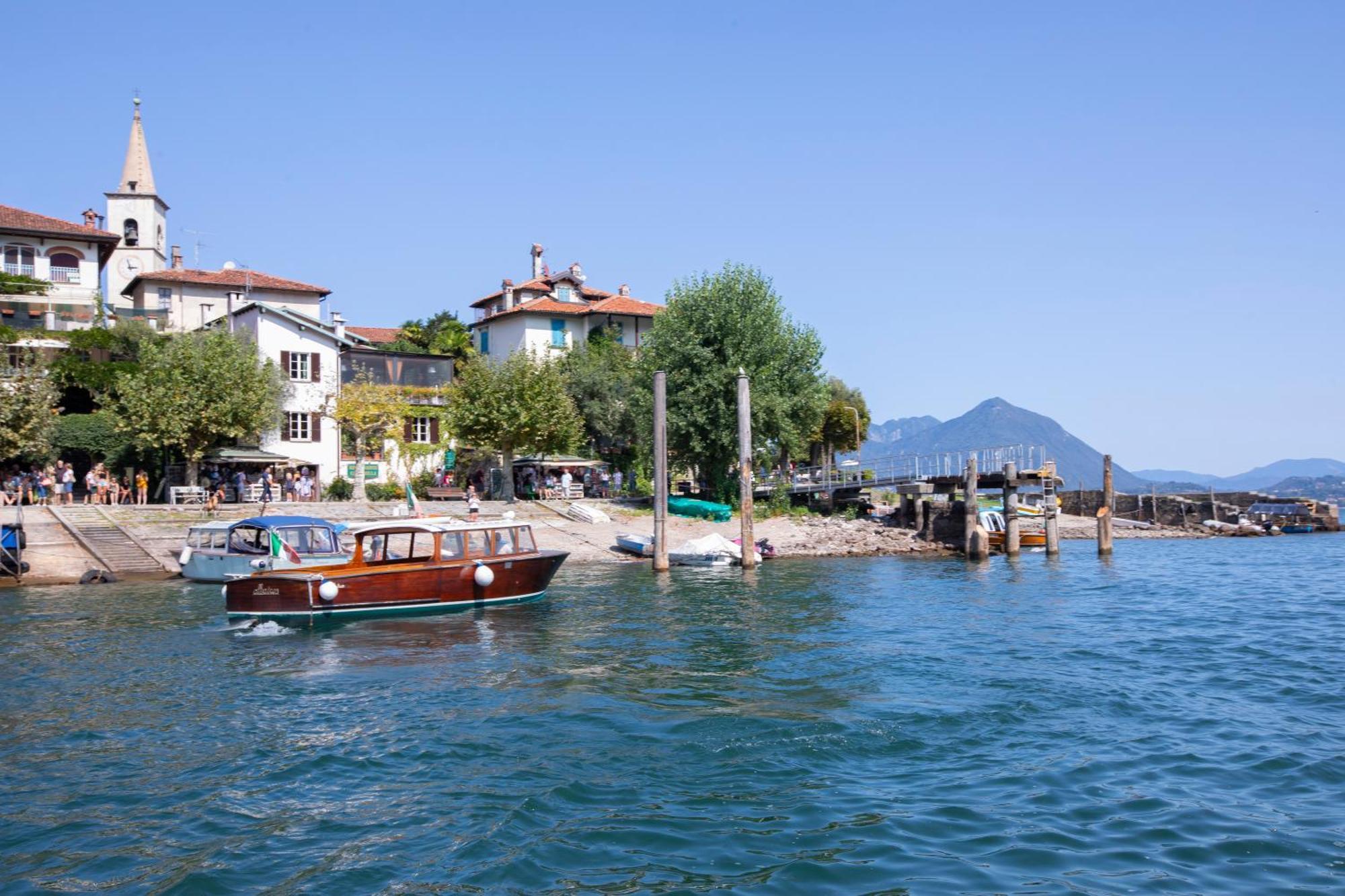 Appartamento Gaya Stresa Center - Happy Rentals エクステリア 写真